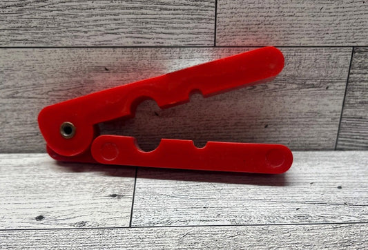 Plastic Tail Stripper
